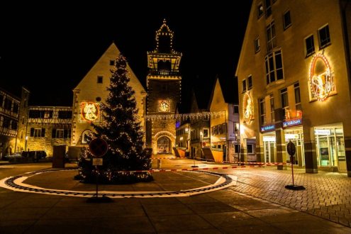 wihnachtlicher-marktplatz wihnachtlicher-marktplatz